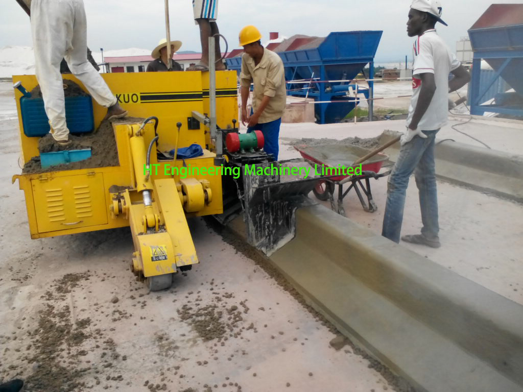 Concrere Kerb Making Machine